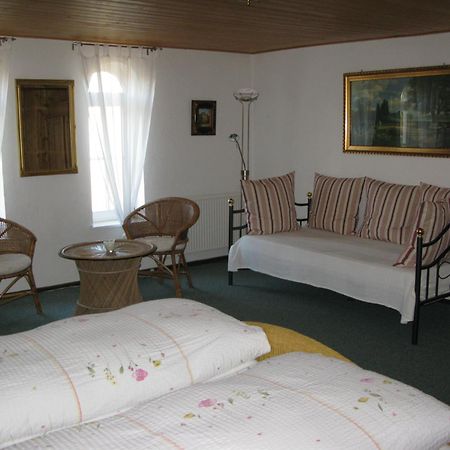 Gutshaus Zietlitz Hotel Dobbin-Linstow Bilik gambar