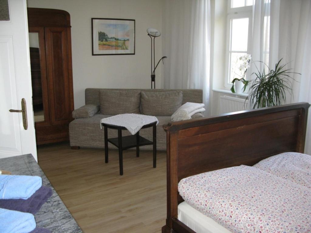 Gutshaus Zietlitz Hotel Dobbin-Linstow Luaran gambar
