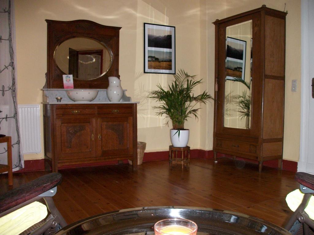 Gutshaus Zietlitz Hotel Dobbin-Linstow Luaran gambar