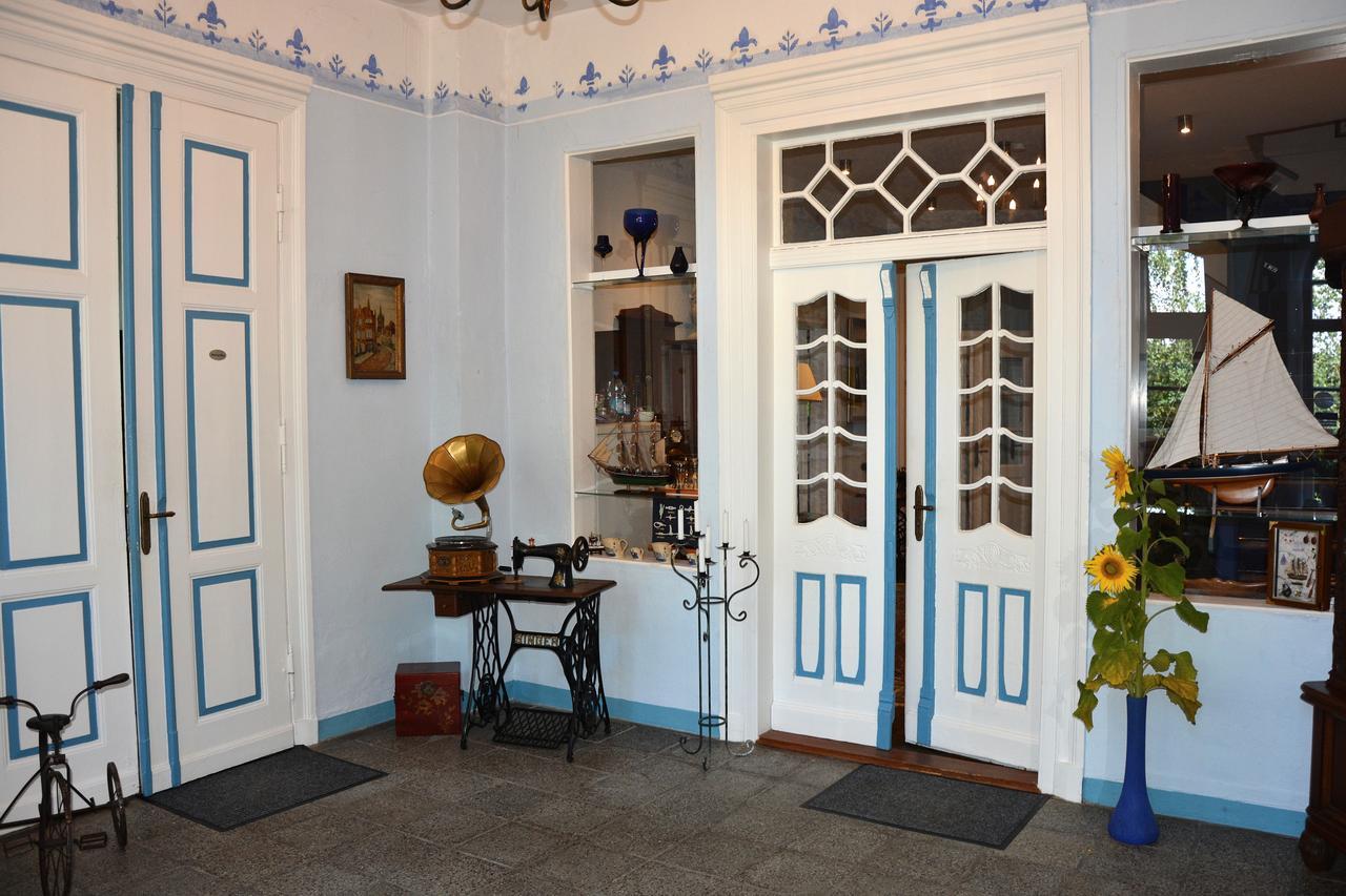 Gutshaus Zietlitz Hotel Dobbin-Linstow Luaran gambar